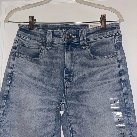 American Eagle Outfitters Women's high rise Festival Flare Jeans sz 2 short NWT - Picture 3 of 15